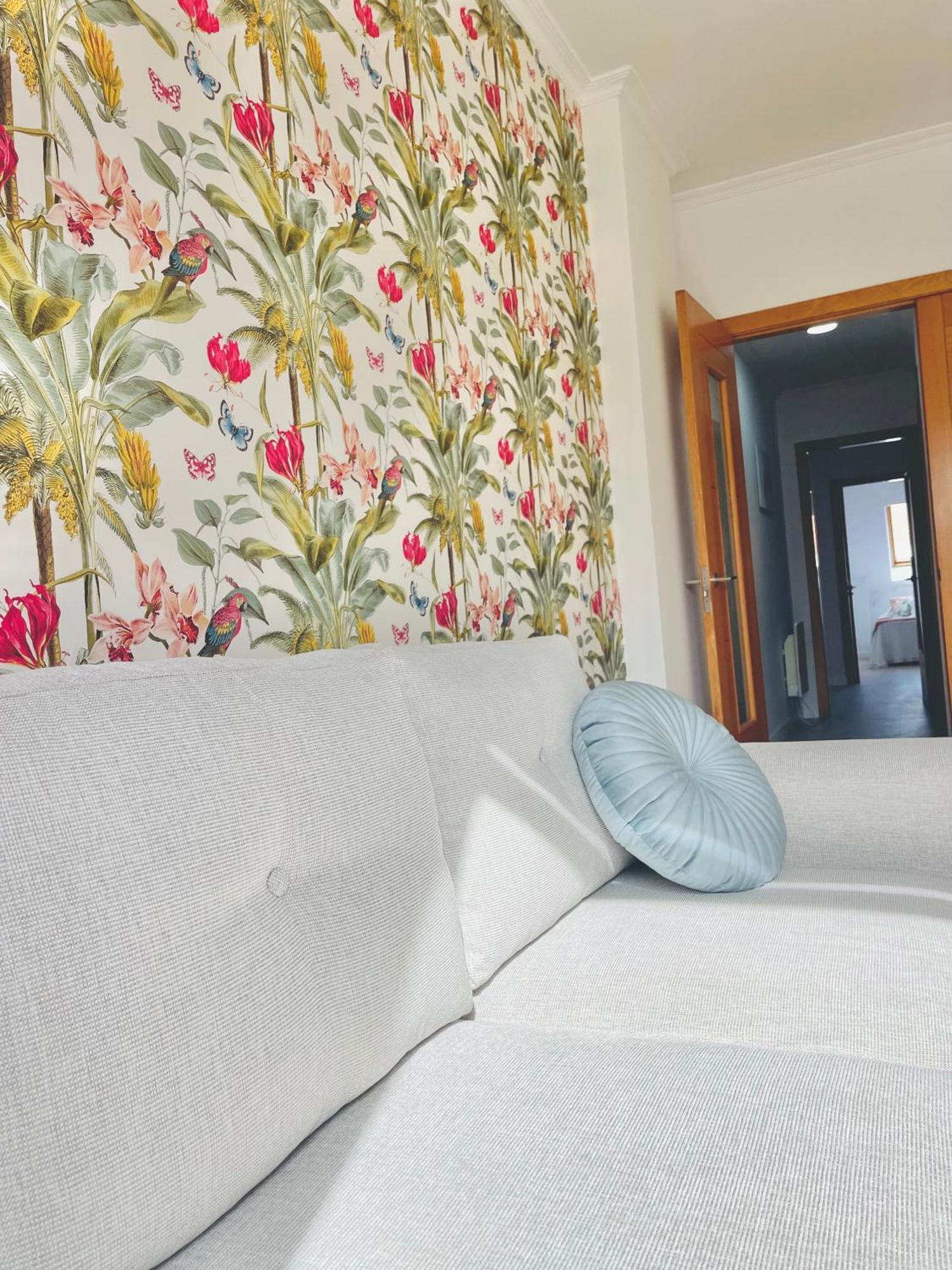 Apartment Piso En Calle Peatonal. Boiro