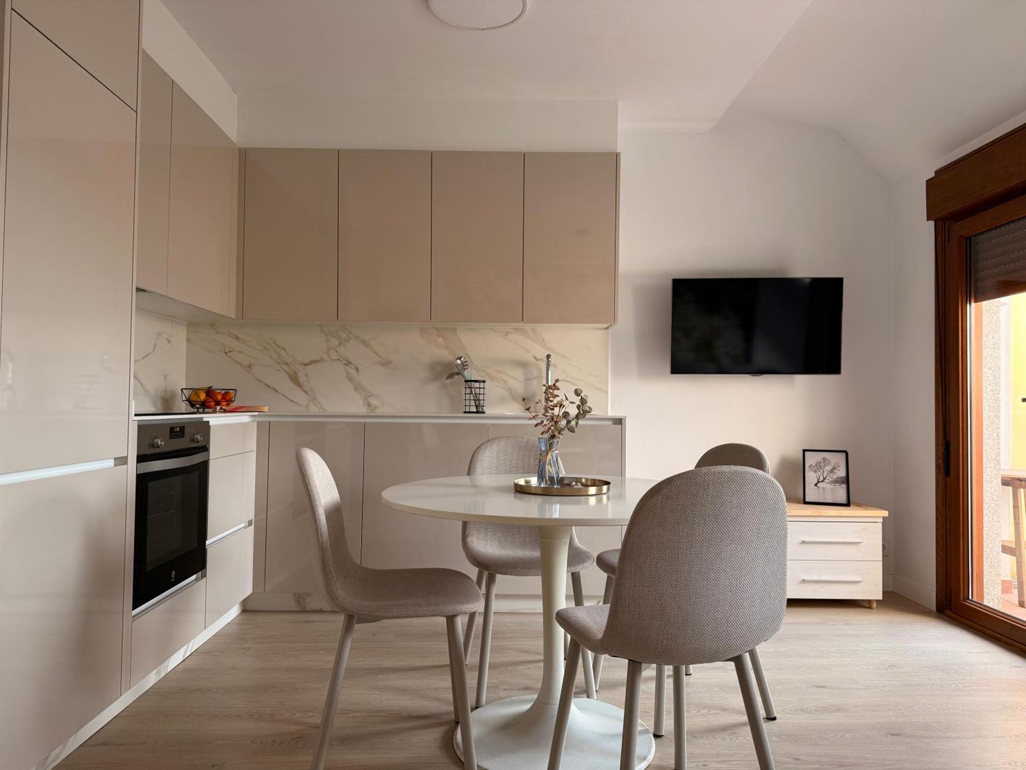 Piso En Calle Peatonal. Apartment